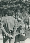 Bridgewater College, Ellen Layman and Mensel Dean talking at Homecoming, 4 Oct 1980